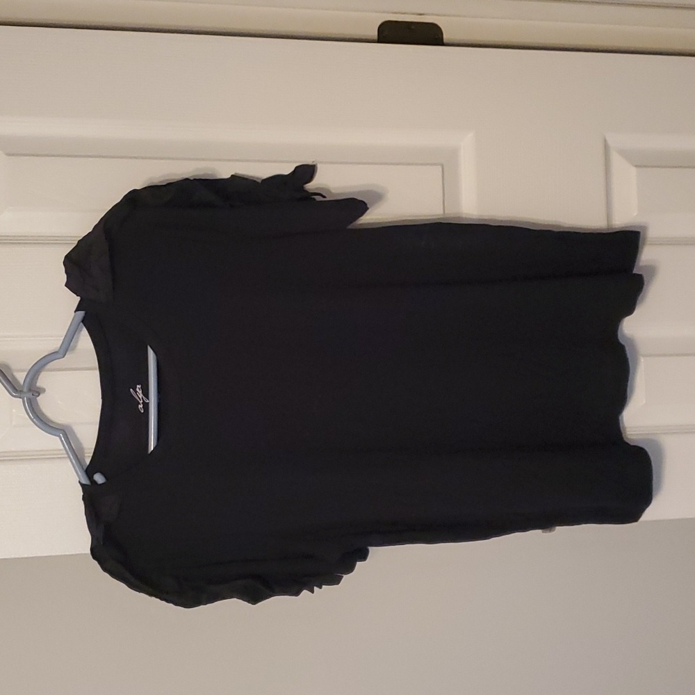 Alya black ruffle top